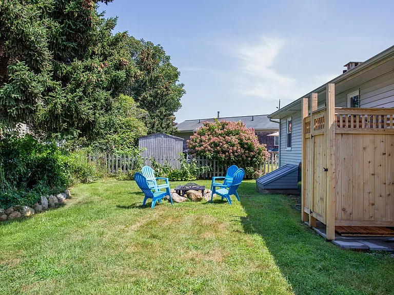 63 Sand Hill Cove Rd — Photo 15