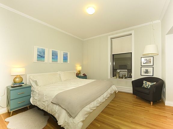4th image of 1845 A C Powell Blvd APT 1B