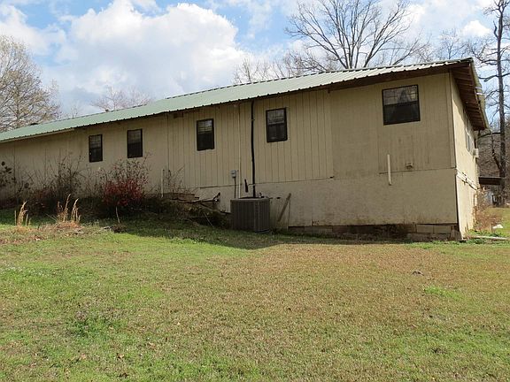 3rd image of 420 Dogwood Rd