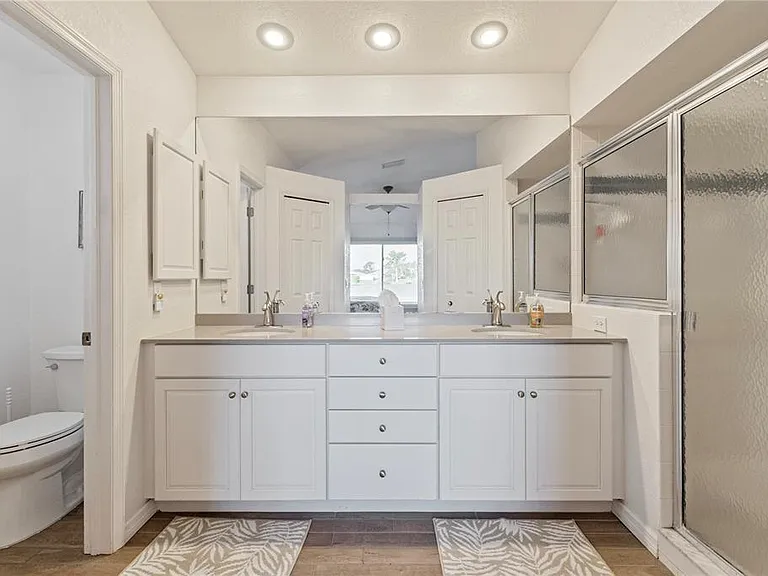 6460 Blueberry Dr — Photo 24