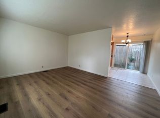 1139 SE Baseline St APT 2, Hillsboro, OR 97123
