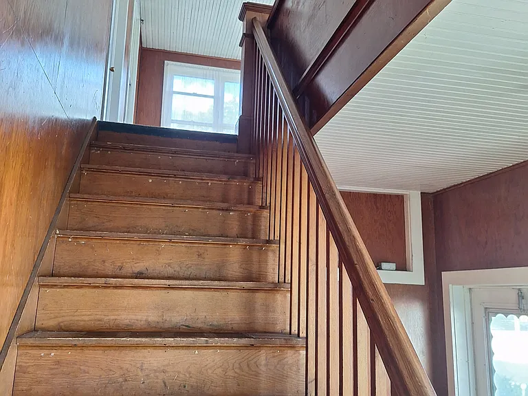 408 N Michigan St — Photo 13