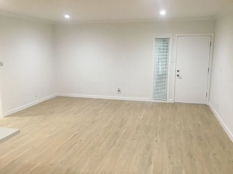 Luxury Living At An Affordable Price. — Photo 14