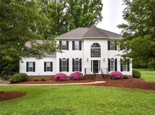 2 Hill Valley Ct, Greensboro, NC 27410