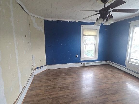 3rd image of 314 E Hawthorne St