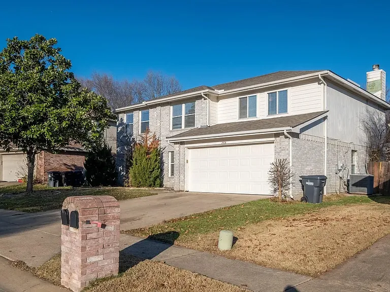 2808 High Pointe Blvd — Photo 2