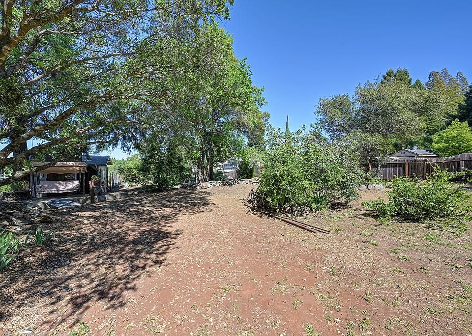 1st image of 12195 Holly Vista Way