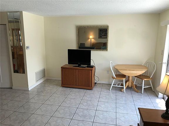 5th image of 2700 Bayshore Blvd APT 599