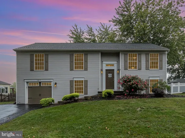 107 Catherine Ct, Lewisberry, PA 17339