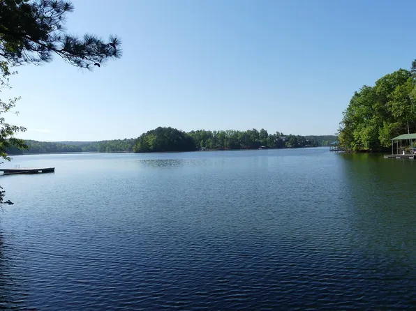 59 Arrowhead Dr, Wedowee, AL 36278