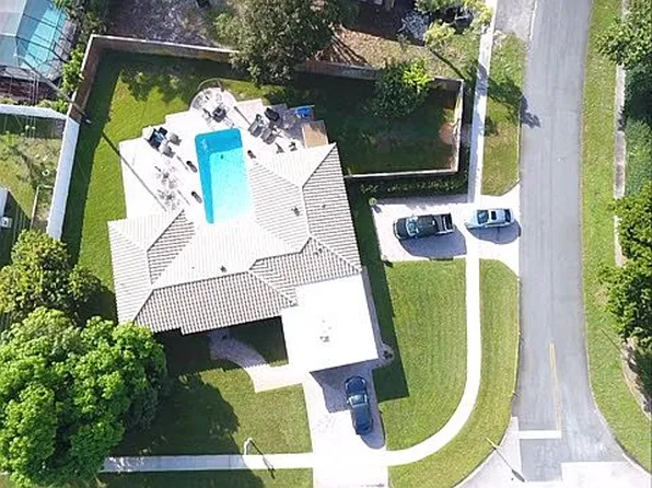 6092 SW 2nd St, Plantation, FL 33317