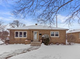 3726 17th Ave, Kenosha, WI 53140