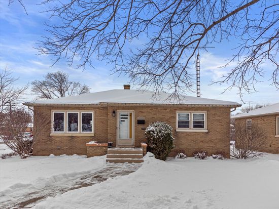 3726 17th Ave, Kenosha, WI 53140