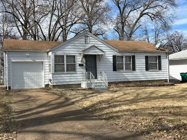 10519 Anson Dr, Saint Louis, MO 63137