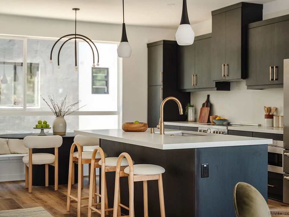 1st image of 3868 N Riley Ln