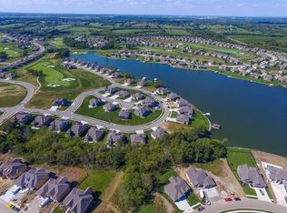 1502 Ventnor Ln, Raymore, MO 64083