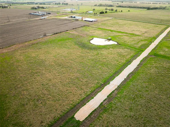 154 Private Road 14025, Blossom, TX 75416