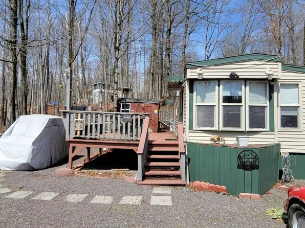 R2-45 Hiker Ct #R2-45, Gouldsboro, PA 18424