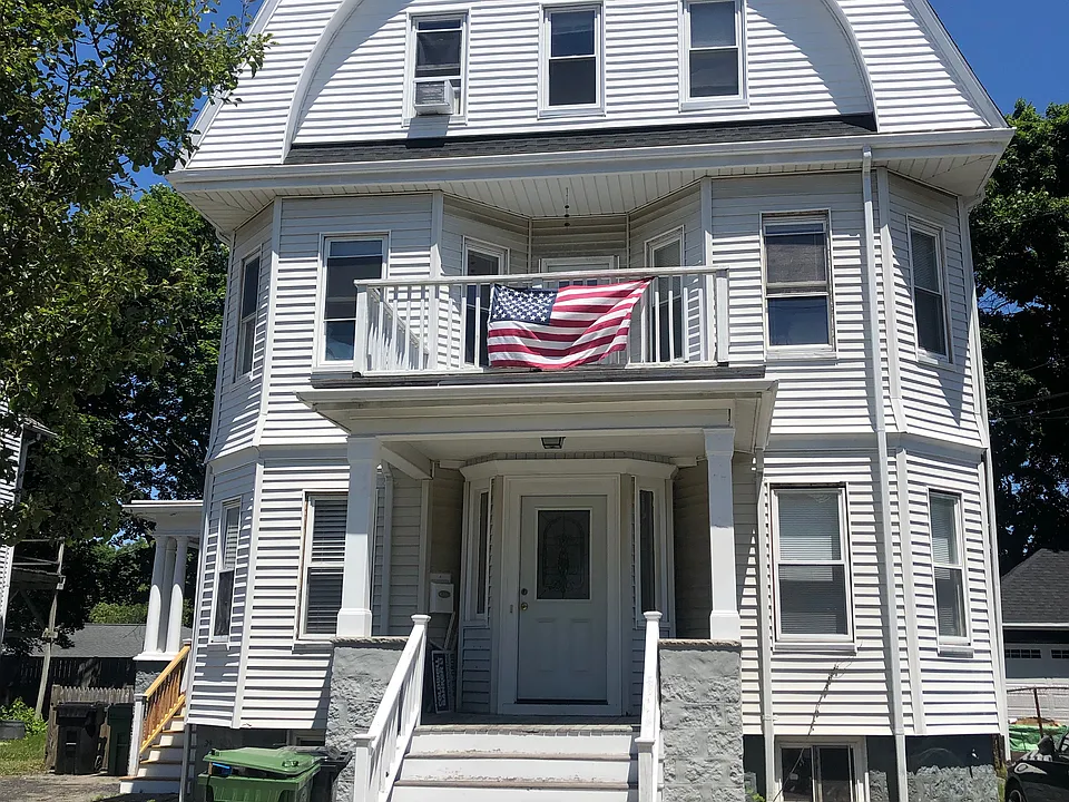 39 Union St