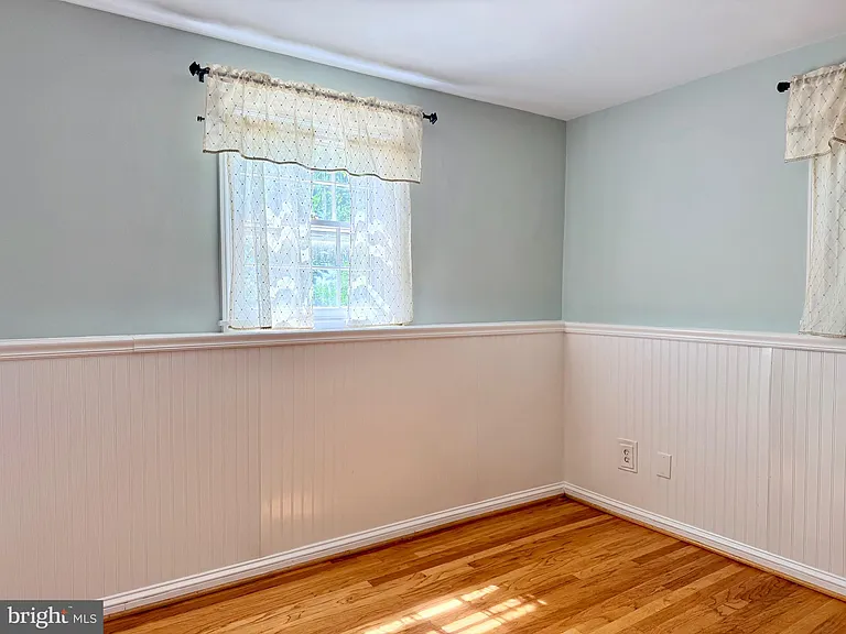 3001 S Grant St — Photo 6
