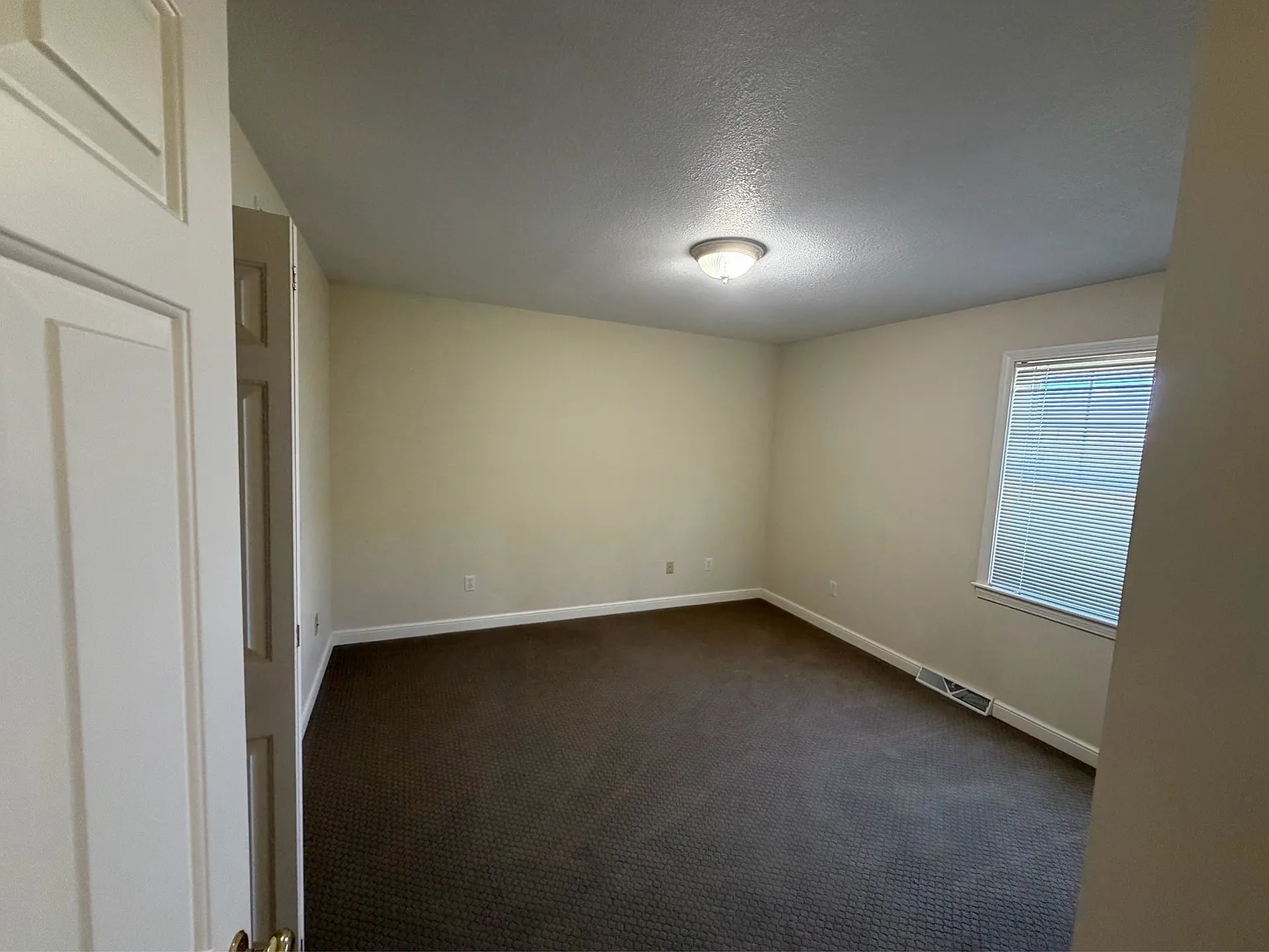233 South Bayshore Drive - 1 — Photo 2