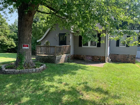 3650 N Leroy Ave, Peoria, IL 61604