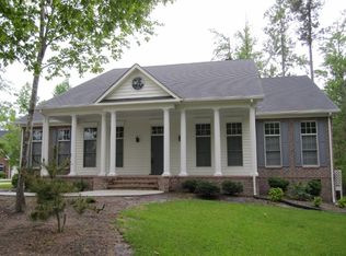 611 Taberna Cir, New Bern, NC 28562