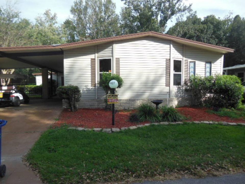1st image of 4627 Arlington Park Dr