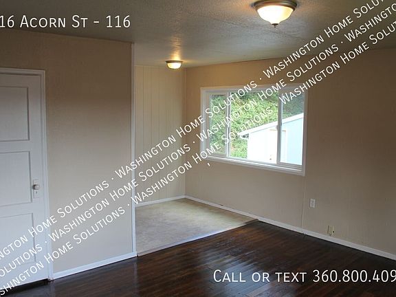 3rd image of 116 Acorn St #116