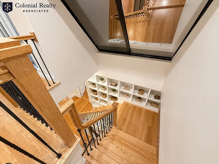 1616 Beacon St #4 — Photo 43