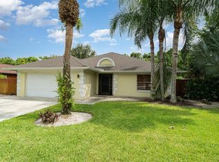 2572 River Reach Dr, Naples, FL 34104