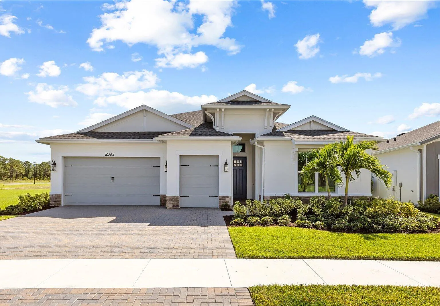 3 bed, 3.5 bath, 3012 sqft, $4,000 — Photo 1