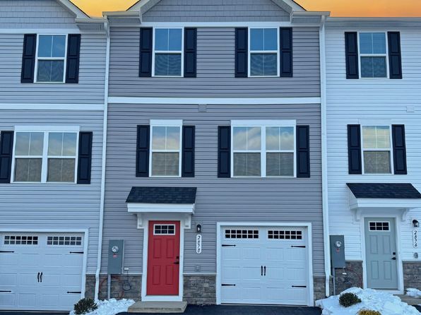 2878 Orchard Ridge Ln