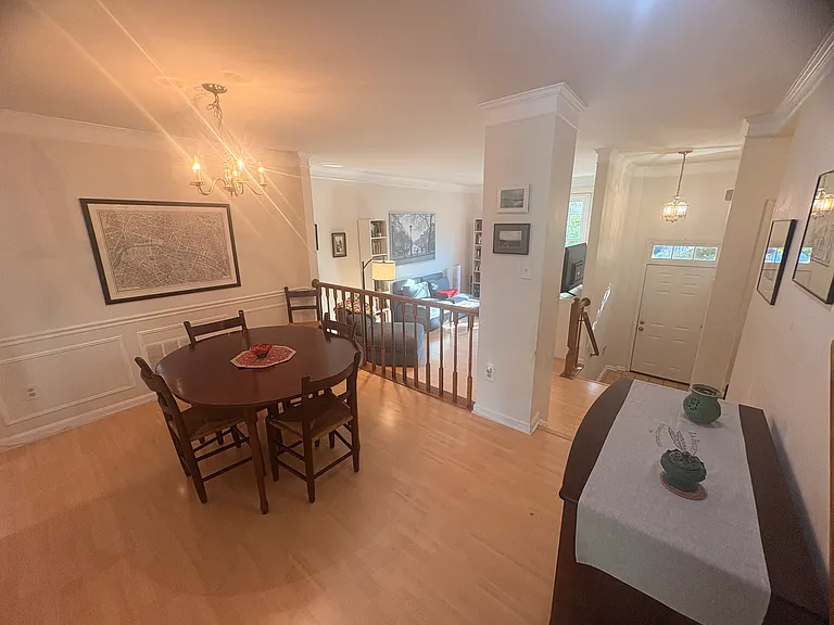 2437 McCormick Rd — Photo 5