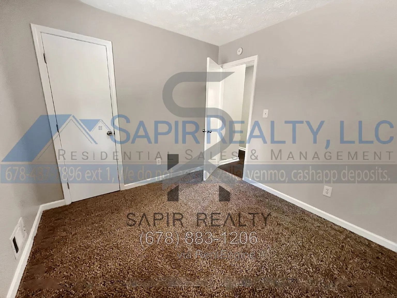 4 bed, 2.0 bath, 1300 sqft, $1,700 — Photo 4
