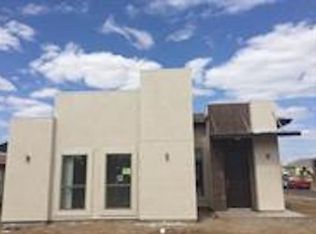 2120 Los Cerezos Dr, Laredo, TX 78046