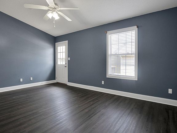 3rd image of 726 Greensboro Way