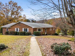 76 Haywood Dr, Bryson City, NC 28713