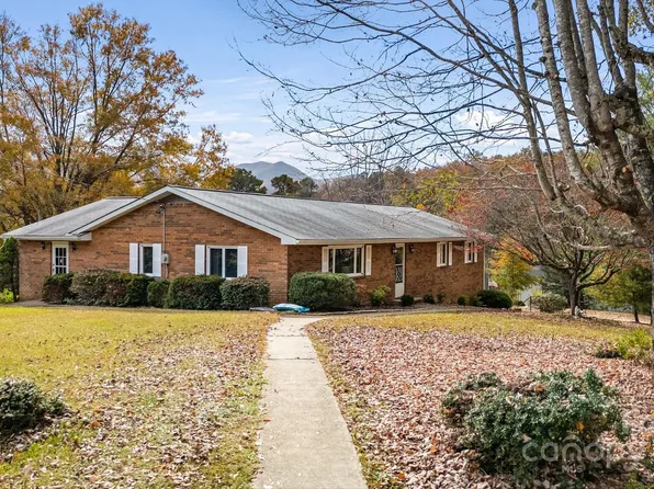 76 Haywood Dr, Bryson City, NC 28713