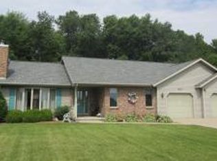 3367 N New Franken Rd, New Franken, WI 54229