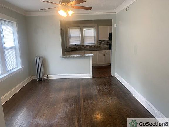 3rd image of 1310 W 78th St #1