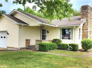 614 Halbar Dr, Cambridge, OH 43725