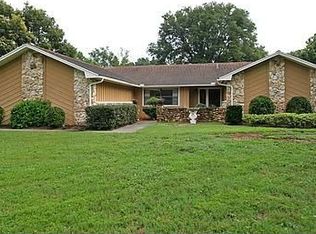 2704 Burgoyne Pl, Deland, FL 32720