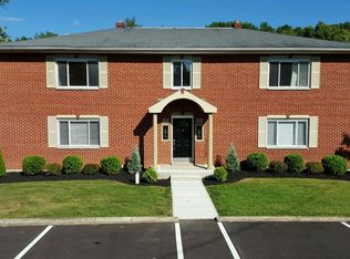1478 S Central Dr, Beavercreek, OH