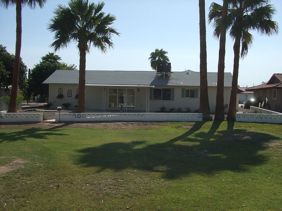1st image of 10516 W Mission Ln