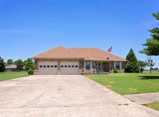 128 Chesterfield St, Blytheville, AR 72315
