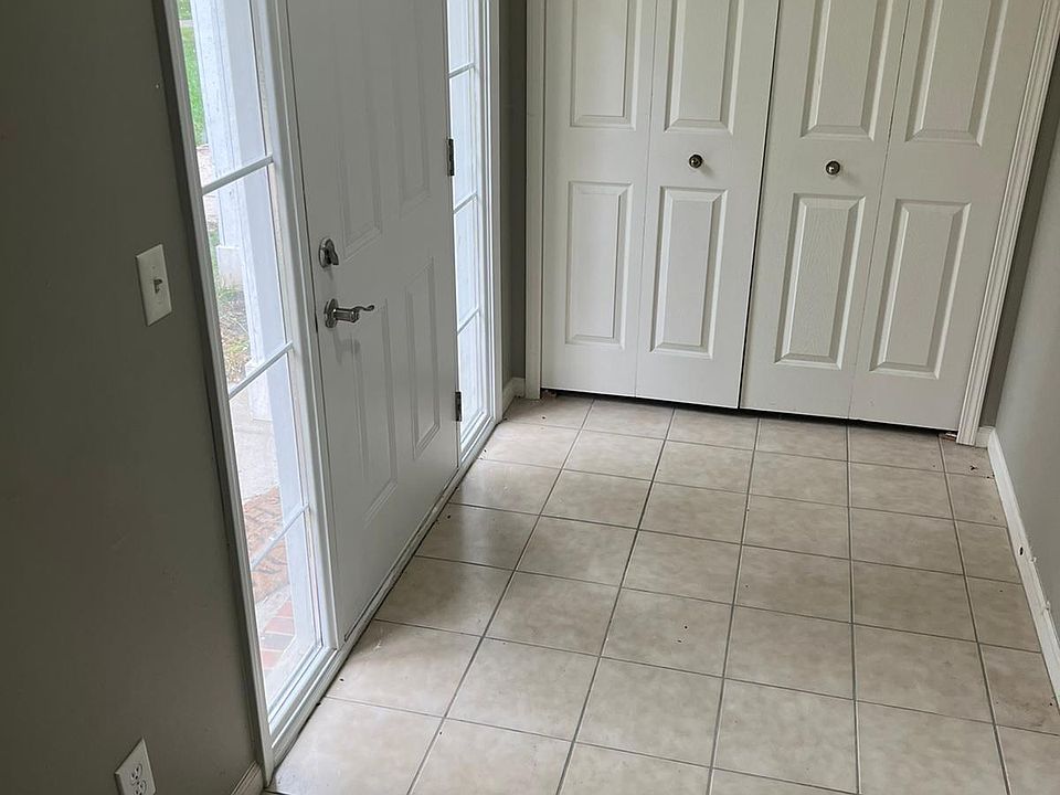 1st image of 16066 Morningside #264