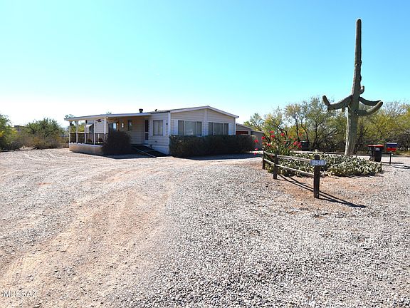 3rd image of 3940 S Tucson Estates Pkwy