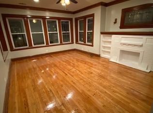 1847 Oak Park Ave APT 2, Berwyn, IL 60402