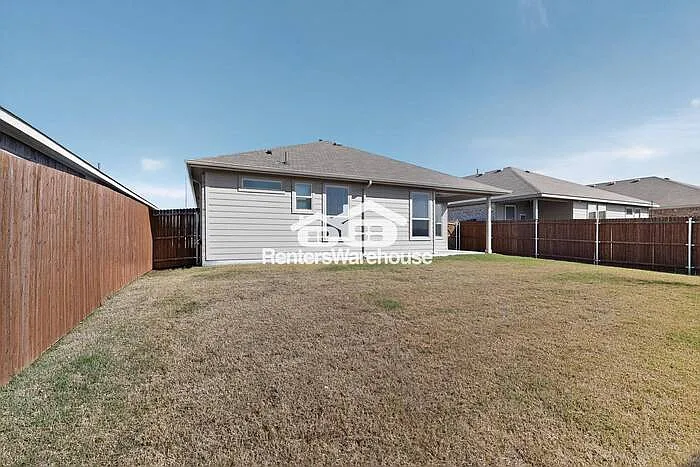 8517 Centerboard Ln — Photo 9